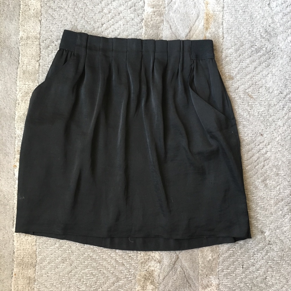 Uniqlo pencil skirt with pockets
